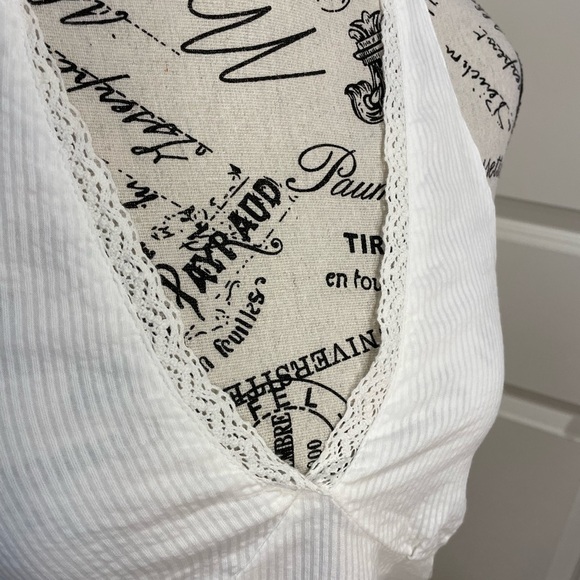 Cotton On Halter Top Size 4 White - Picture 2 of 9